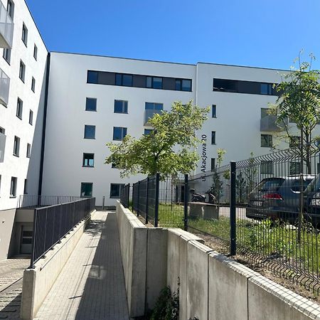 Апартаменти Apartament Akacjowa Ґолєнюв Екстер'єр фото